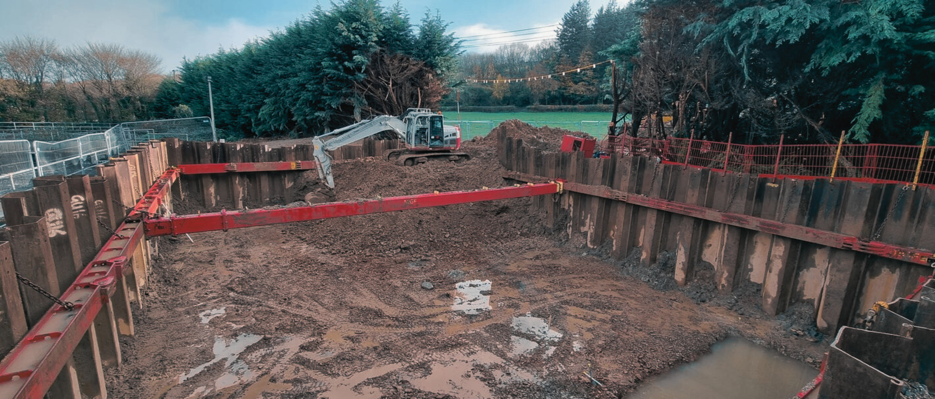 Usługi minikoparką - Wykopy i roboty ziemne